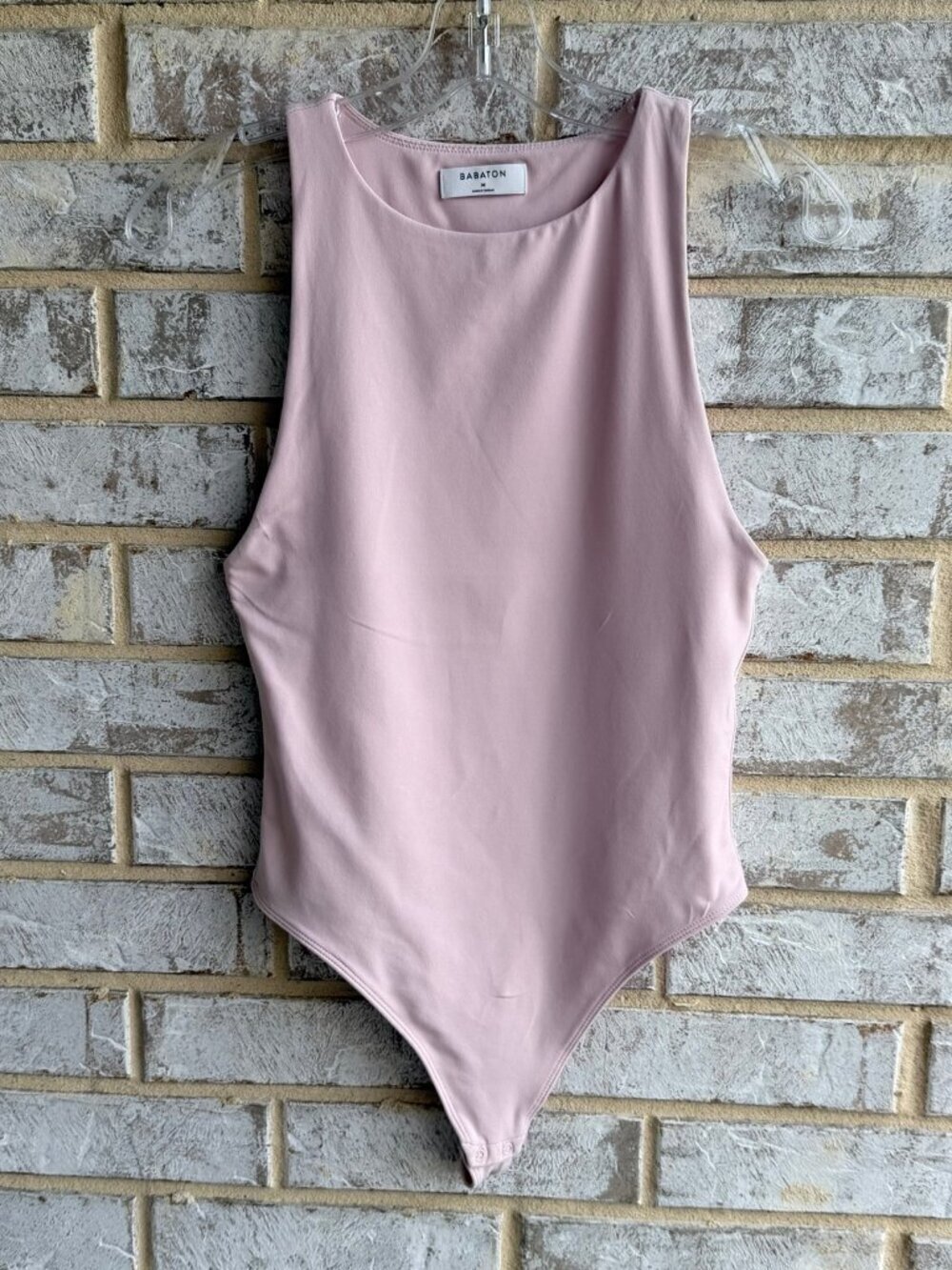 Babaton Sleeveless Round Neck Pale Pink Bodysuit/Blouse Women's Size M